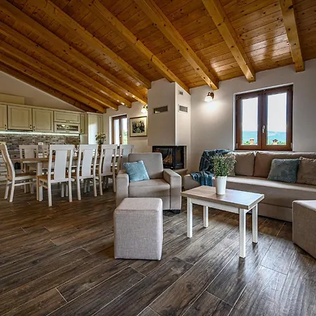 Dajana In Zajci - Haus Fuer 8-10 Personen * Potpican