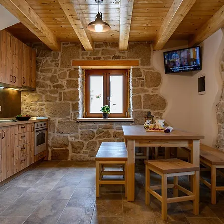 Vila Dajana In Zajci - Haus Fuer 8-10 Personen Potpican