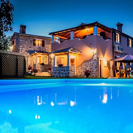 Vila Dajana In Zajci - Haus Fuer 8-10 Personen *